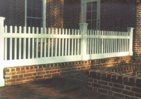 BrattleWorks Classic Picket Fence