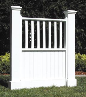 Lake Forest Picket Fence